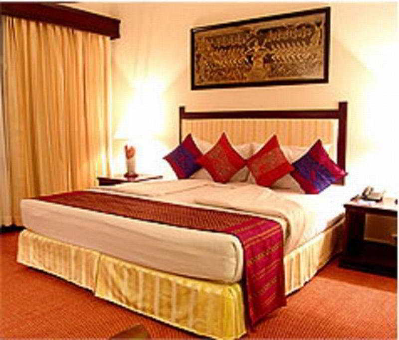 Grand Sunset Angkor Hotel Siem Reap Esterno foto
